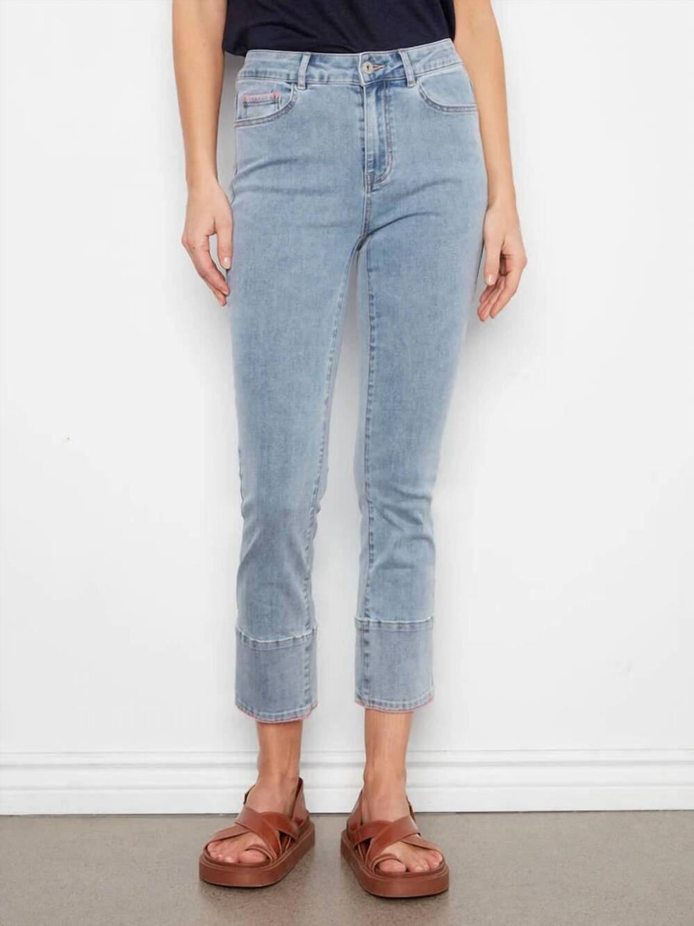 NEW CHARLIE B pink stitch hem cuff slim leg stretch jeans in light blue
